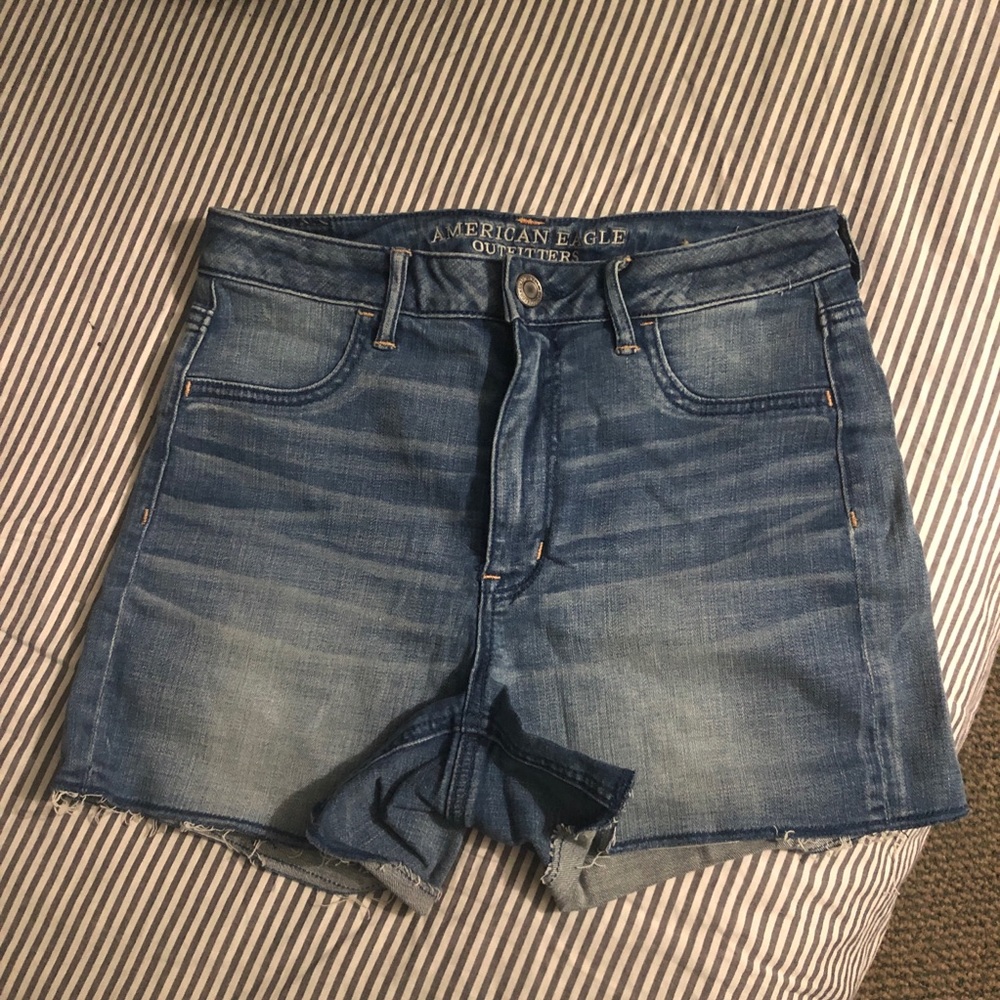 American Eagle Sky High Shortie